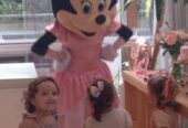 Minnie e mascottes