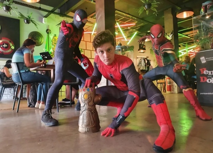 SHA – Personagens vivo – Personagens para eventos – Personagens para Festas de aniversário