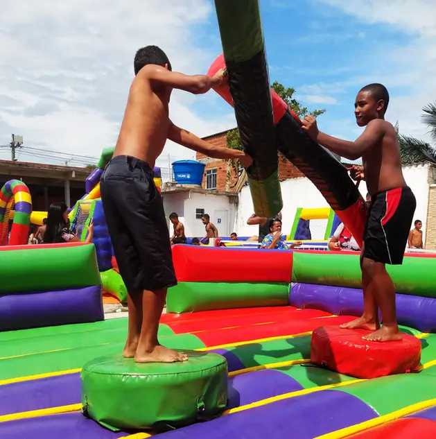 Base diversões – locação de brinquedos