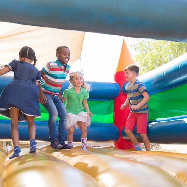 Caxixo locações de brinquedos
