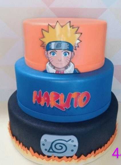 Bolos fakes e bonecos