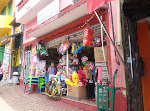 Mundo das festas e plásticos