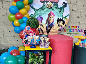 A festas e decorações