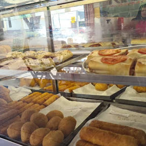 Salgados fritos e assados Empório