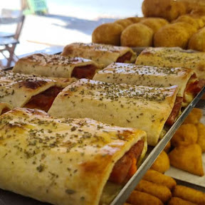 Salgados fritos e assados Empório