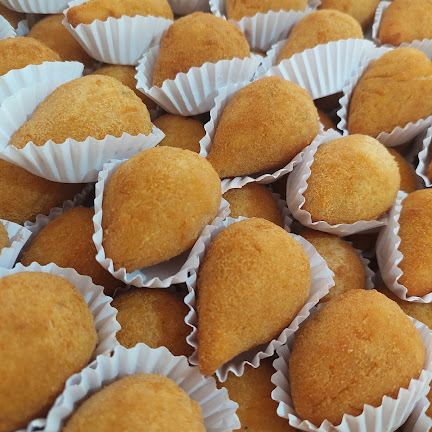 Maria Ateliê de Doces e Salgados