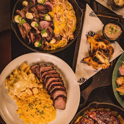 Parrileiro churrasco