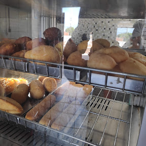 SALGADARIA VÓ CELINA