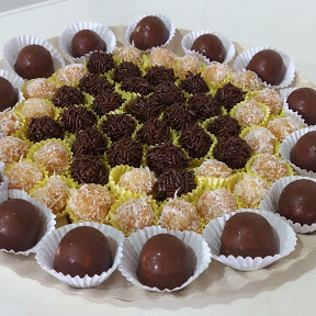 Salgados De Festa Maria