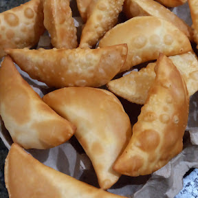 Lúcia Bolos e salgados