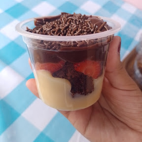 Dona Glicia doces e salgados