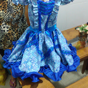 Lúcia Helena aluguel de fantasias