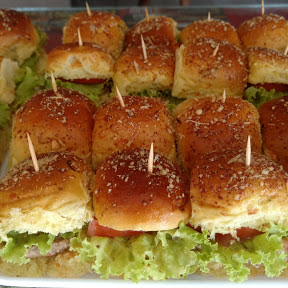 Dona Vera Doces e Salgados