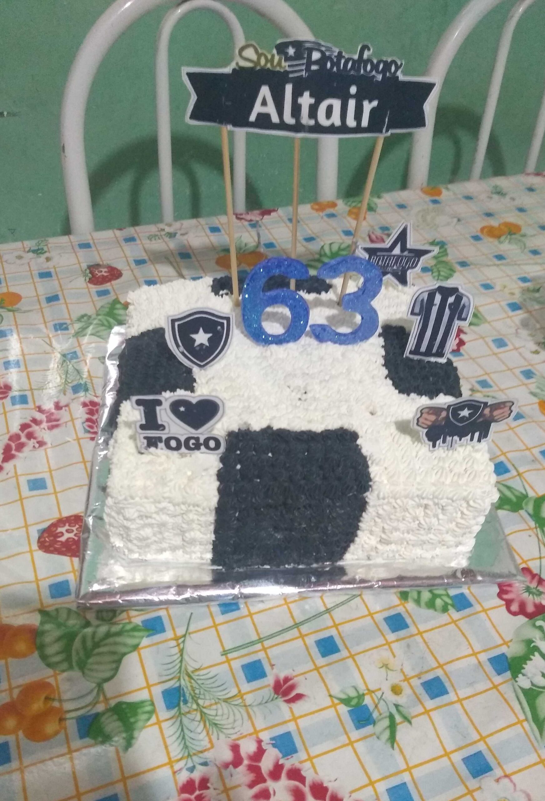 Doce sabor bolos de festas