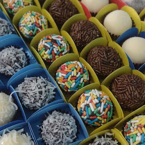 Cati Bolos ️ Amor em Pedaços