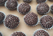 Bolos Brigadeiros e Cia