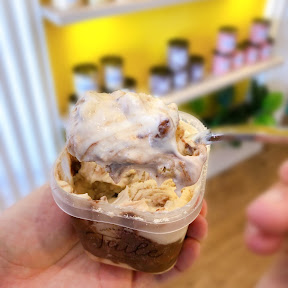 Tuile Doces e Salgados