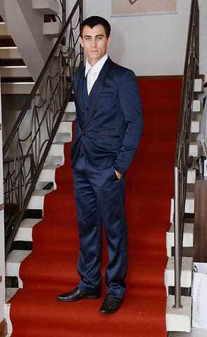 Miriane Noivas e Trajes Finos