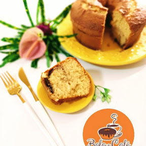 Bolo e café