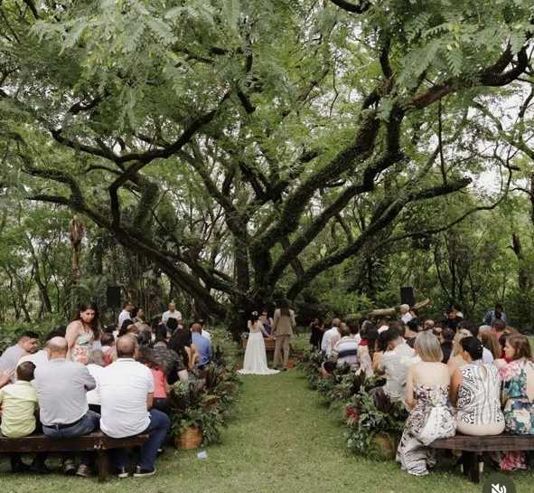 Cerimonialista Jucelia Souza