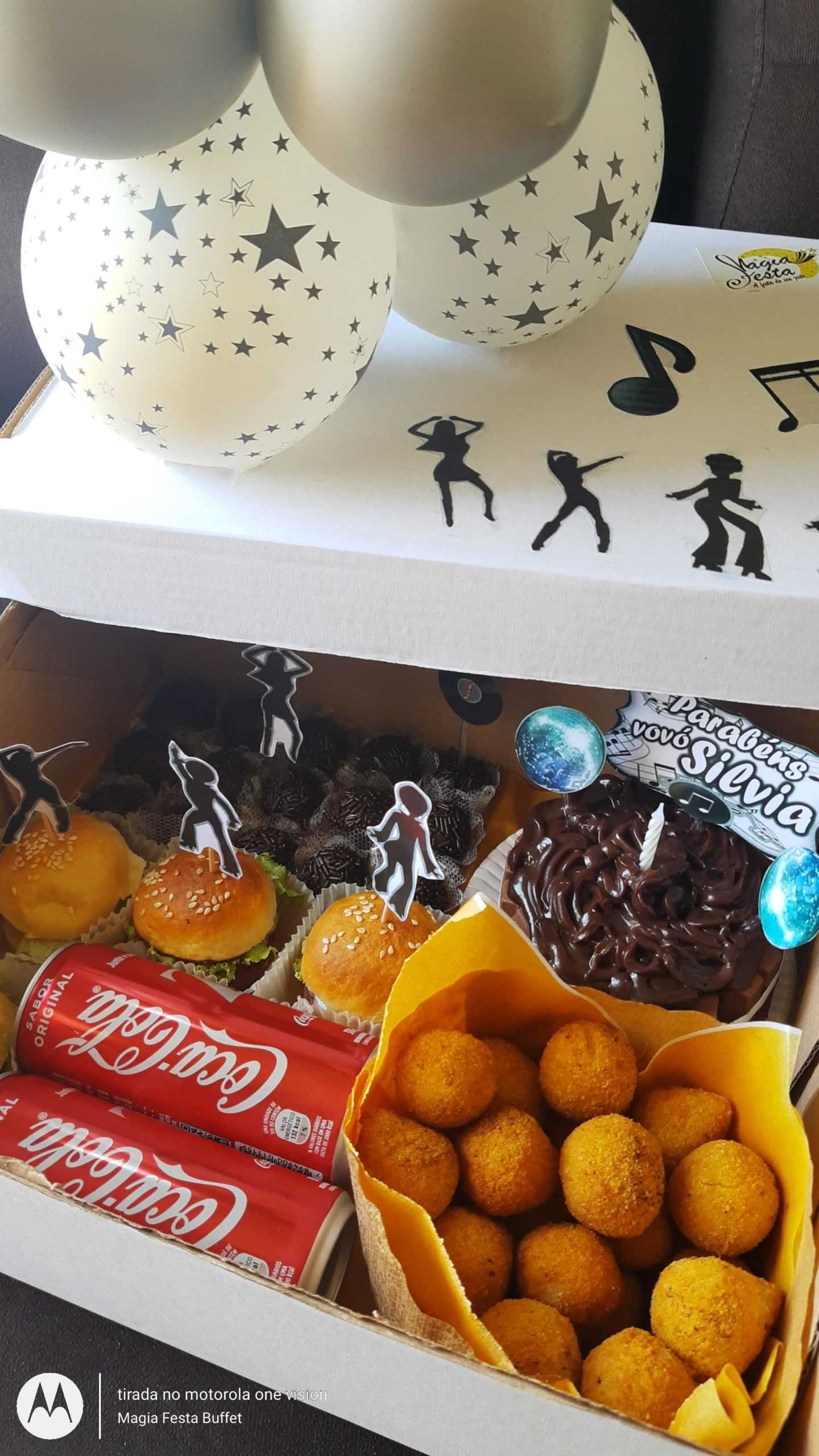 elisangela Rocha festa