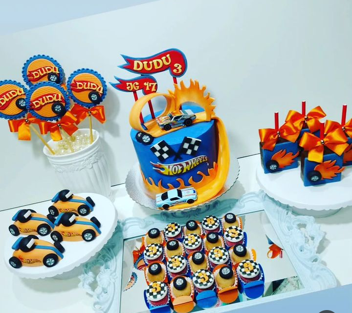 Doces e bolos by claudiacas