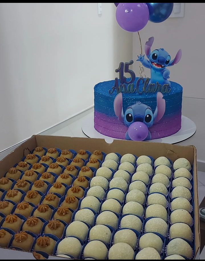 Elaine bolos e doces