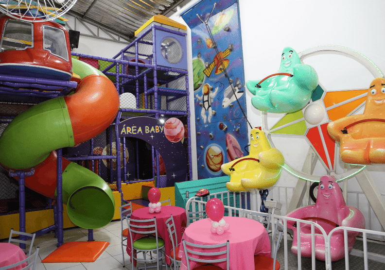 universo da criança buffet