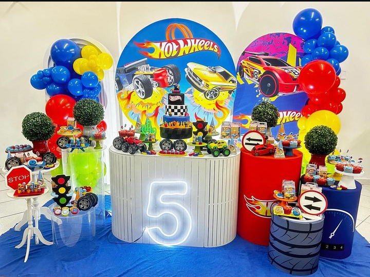 turma do carinha buffet