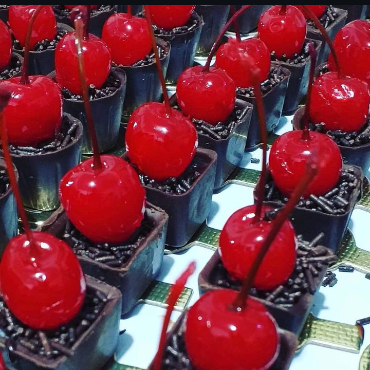 clenia caetano Doceria