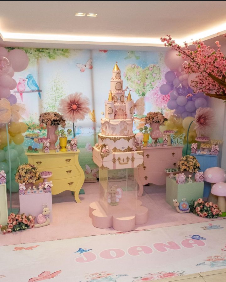 Adriana Gonçalves festas