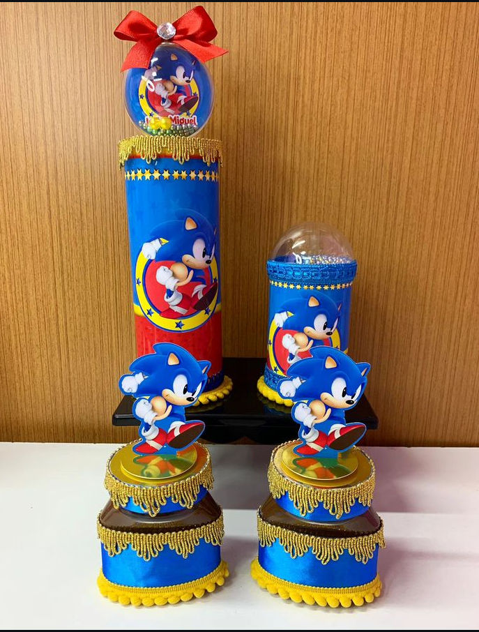 Thay festas personalizadas