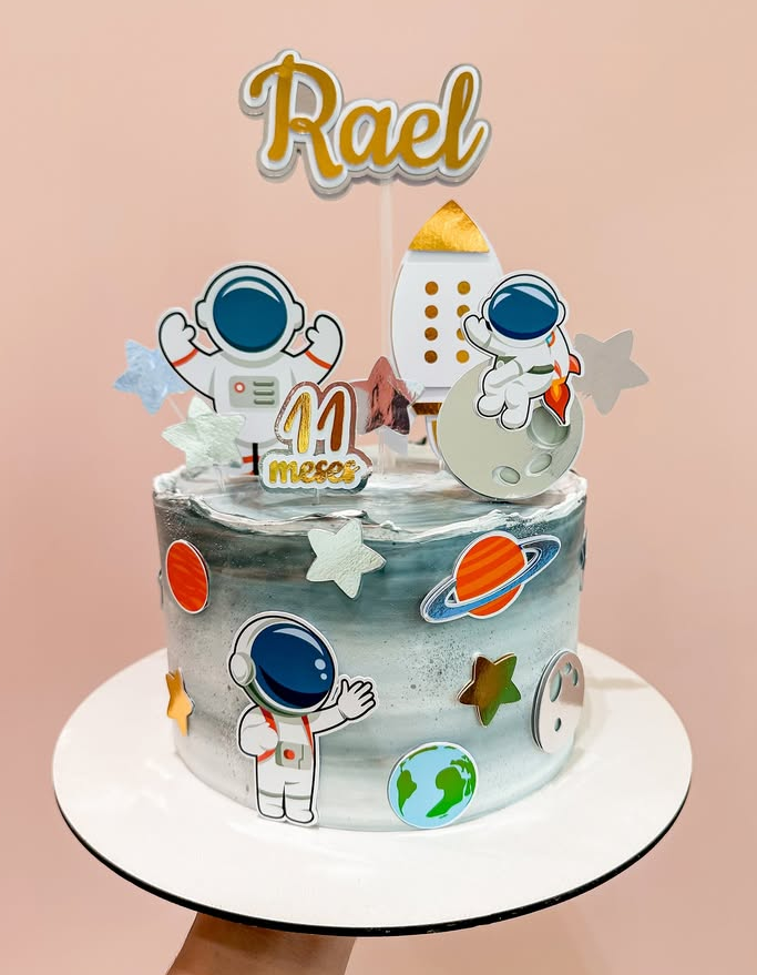 mini cakes confeitaria