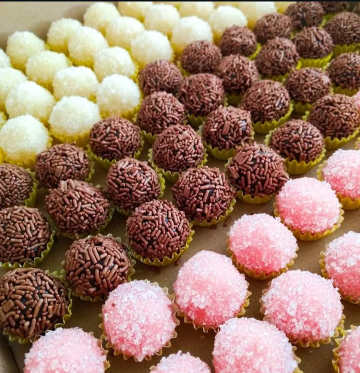 confeitaria doces Delicias