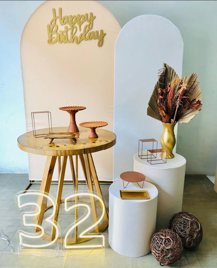 Renata Souza locações