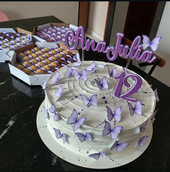 Monique stein confeitaria