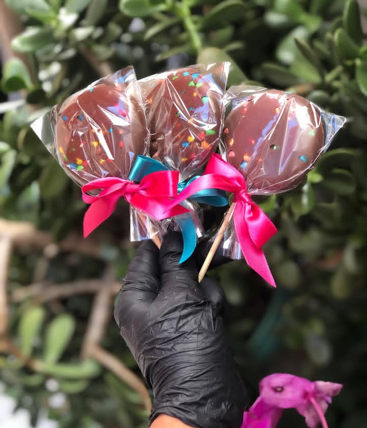 Márcia pratas doces finos