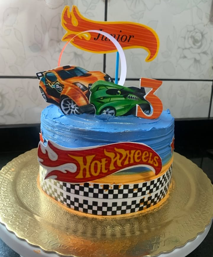 Rafaela menina do bolo