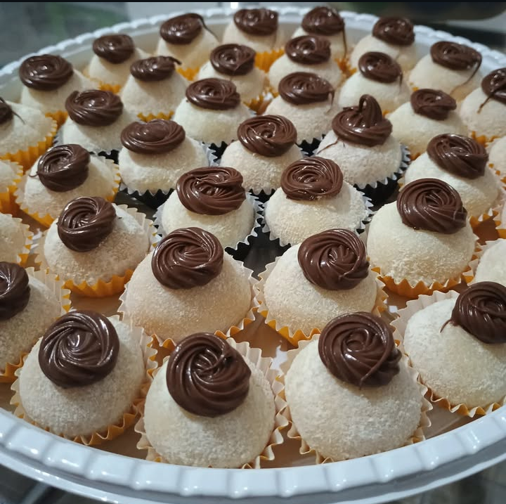 bligadeilo da monica oficial